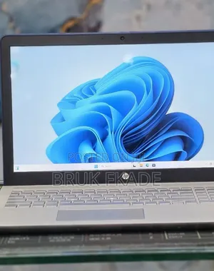 New Laptop HP Victus 15 16GB Intel Core i7 SSD 512GB