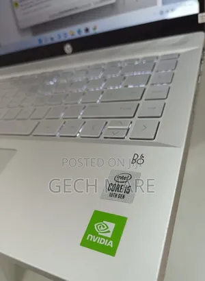 New Laptop HP Pavilion 15 8GB Intel Core i5 SSD 512GB