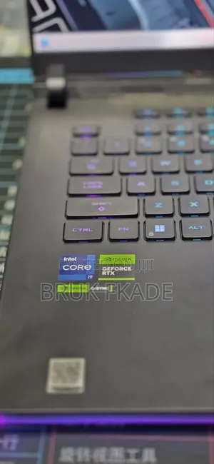 New Laptop Asus ROG Strix G15 16GB Intel Core i9 SSD 1T