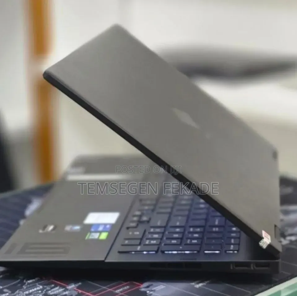 New Laptop HP Omen 16 16GB Intel Core i9 SSD 512GB