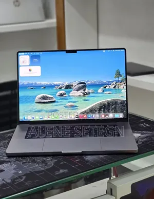 New Laptop Apple MacBook Pro 2023 M2 16GB Apple M2 SSD 512GB