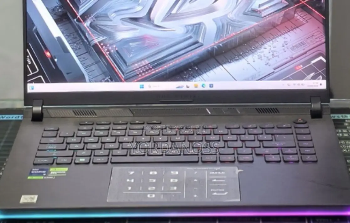 New Laptop Asus ROG Strix G16 G614 16GB Intel Core i9 SSD 1T