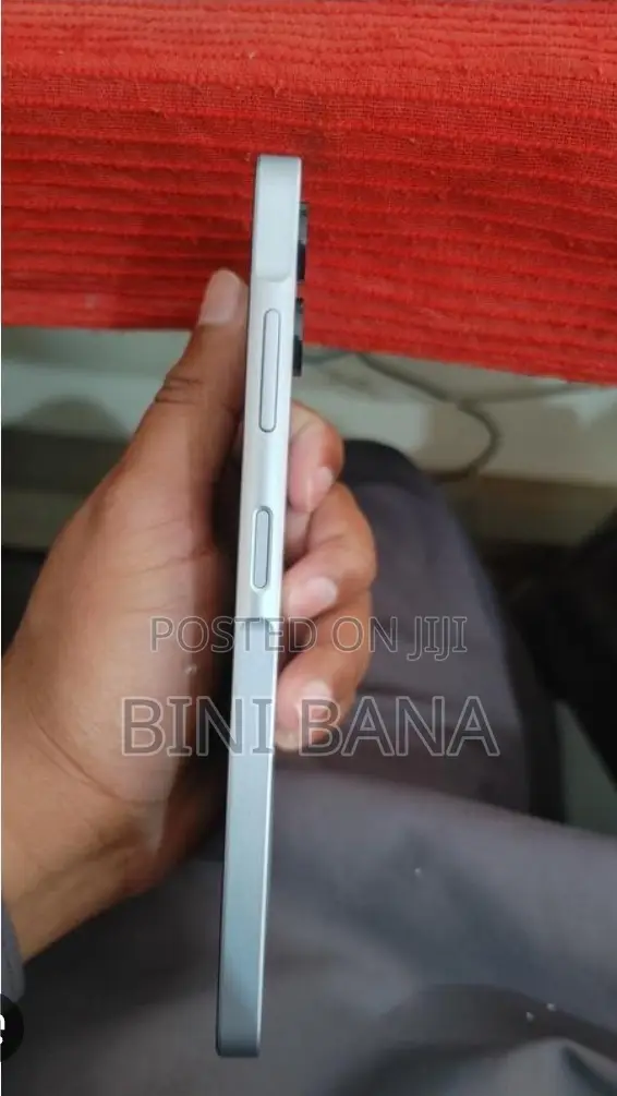 New Samsung Galaxy A06 64 GB Silver