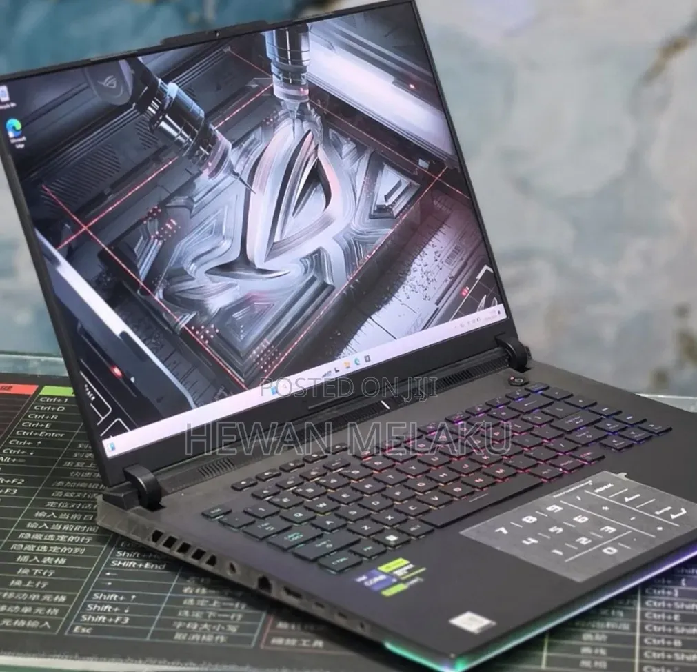 New Laptop Asus ROG Strix G15 16GB Intel Core i9 SSD 1T
