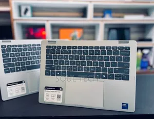 New Laptop HP OmniBook 5 Flip 16GB Intel Core 7 SSD 512GB