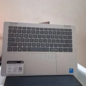New Laptop HP OmniBook 5 Flip 16GB Intel Core 7 SSD 512GB