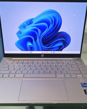 New Laptop HP Pavilion 14 16GB Intel Core i7 SSD 1T