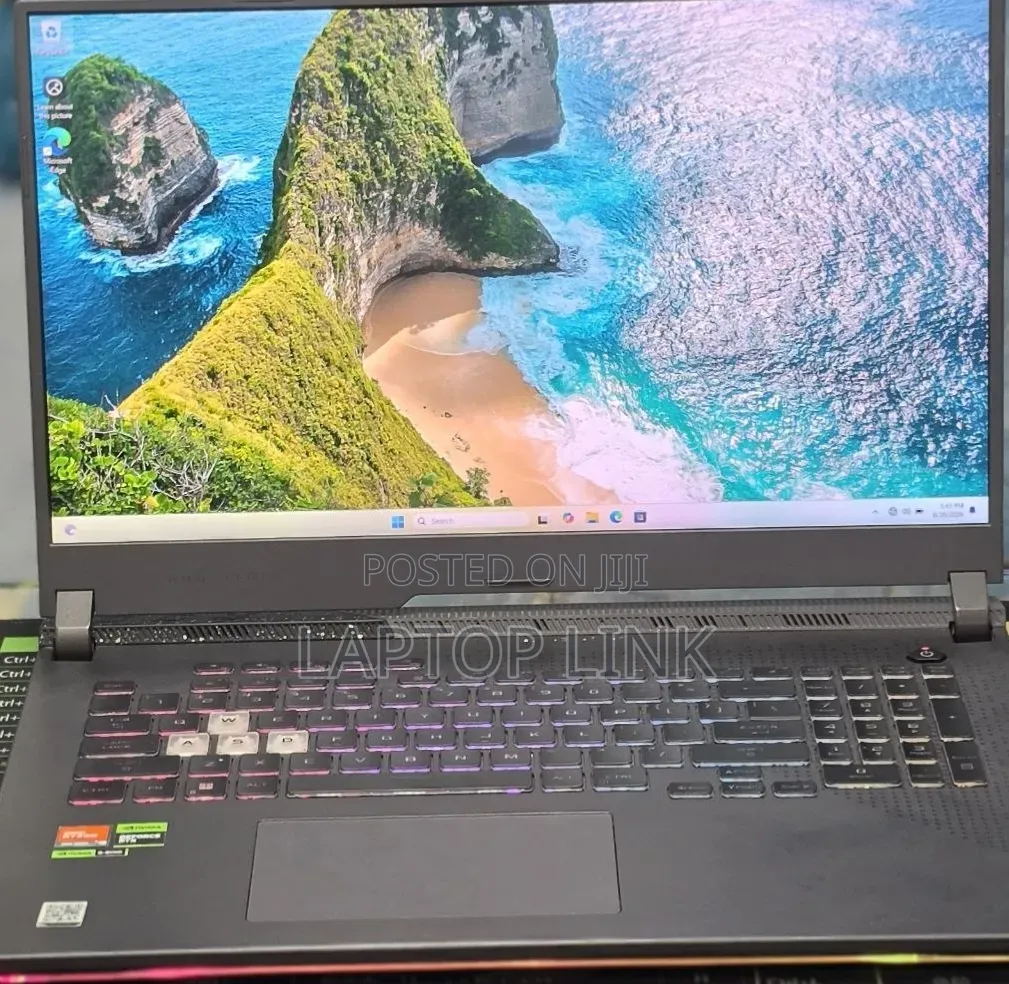 New Laptop Asus ROG Strix G17 16GB AMD Ryzen 9 SSD 1T