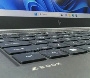 New Laptop HP Zbook Studio G7 32GB Intel Core i7 SSD 512GB