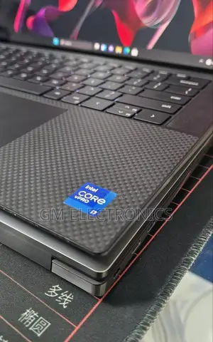 New Laptop Dell Precision 5560 16GB Intel Core i7 SSD 512GB