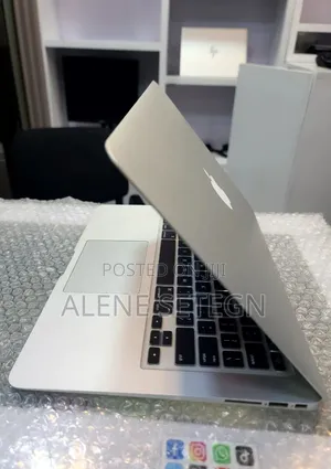 New Laptop Apple MacBook Air 2017 8GB Intel Core i5 SSD 128GB