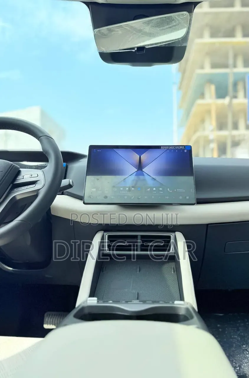 New BYD Yuan Up 2025 Silver