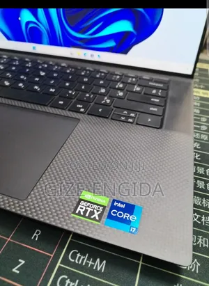 New Laptop Dell Precision 5560 16GB Intel Core i7 SSD 512GB