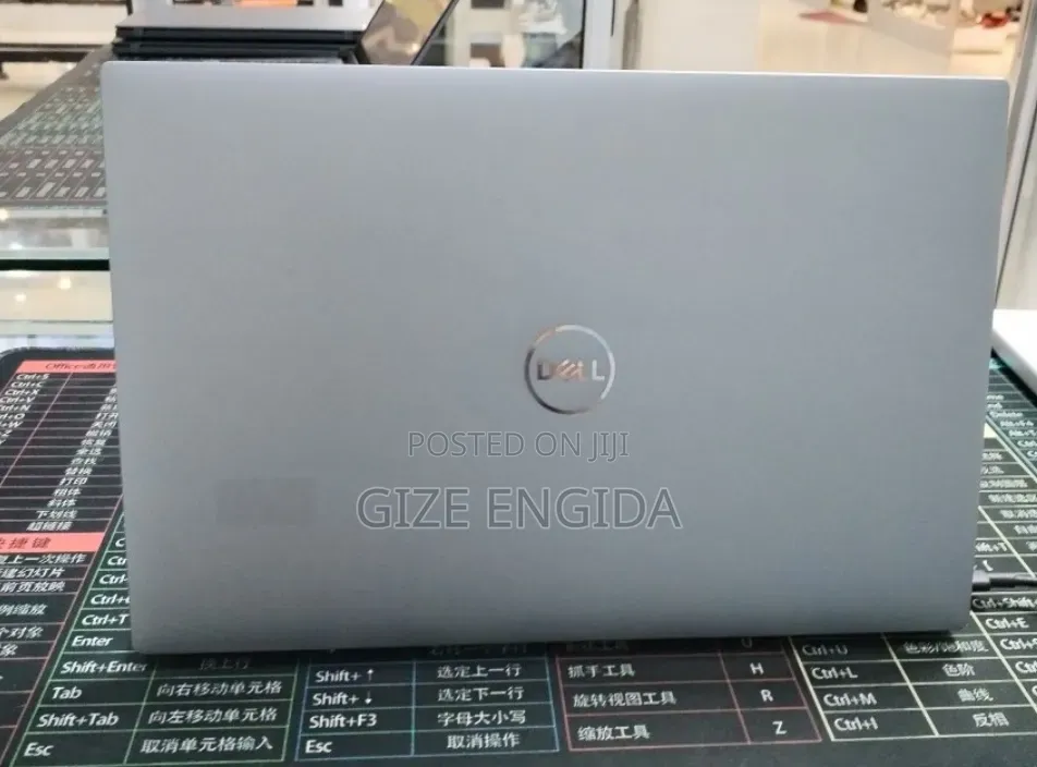 New Laptop Dell Precision 5560 16GB Intel Core i7 SSD 512GB