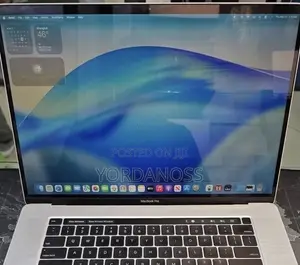 New Laptop Apple MacBook Pro 2019 32GB Intel Core i7 SSD 512GB