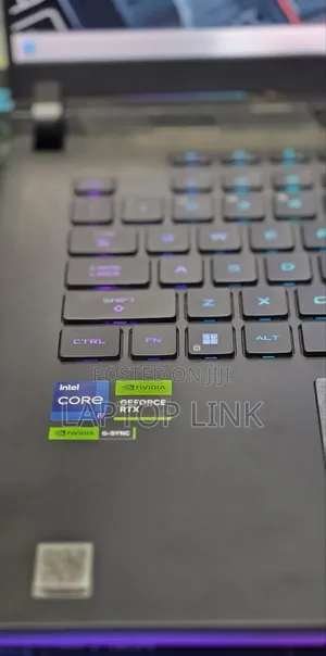 New Laptop Asus ROG Strix G15 16GB Intel Core i9 SSD 1T