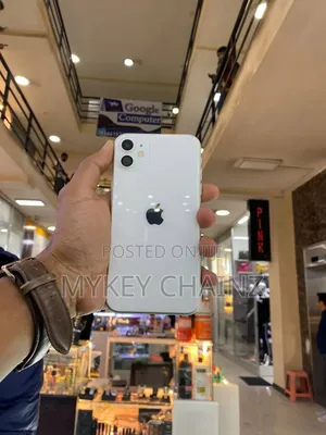 Apple iPhone 11 64 GB White
