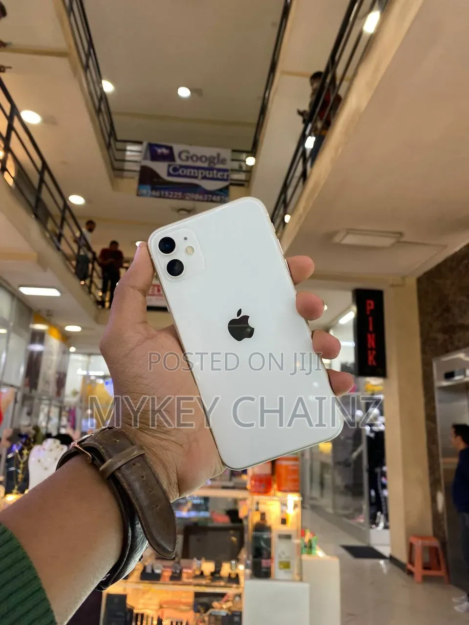 Apple iPhone 11 64 GB White