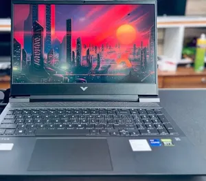 New Laptop HP Victus 16 16GB Intel Core i7 SSD 512GB