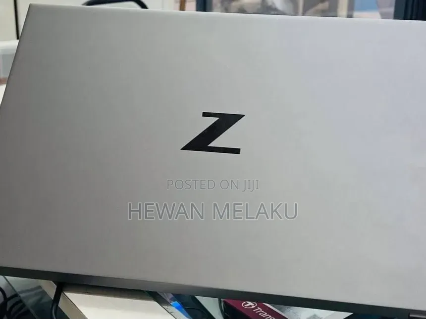 New Laptop HP ZBook 15 32GB Intel Core i9 SSD 512GB