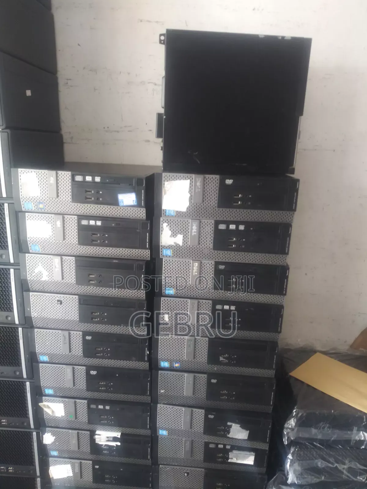 Desktop Computer Dell OptiPlex 3020 4GB Intel Core i5 HDD 500GB