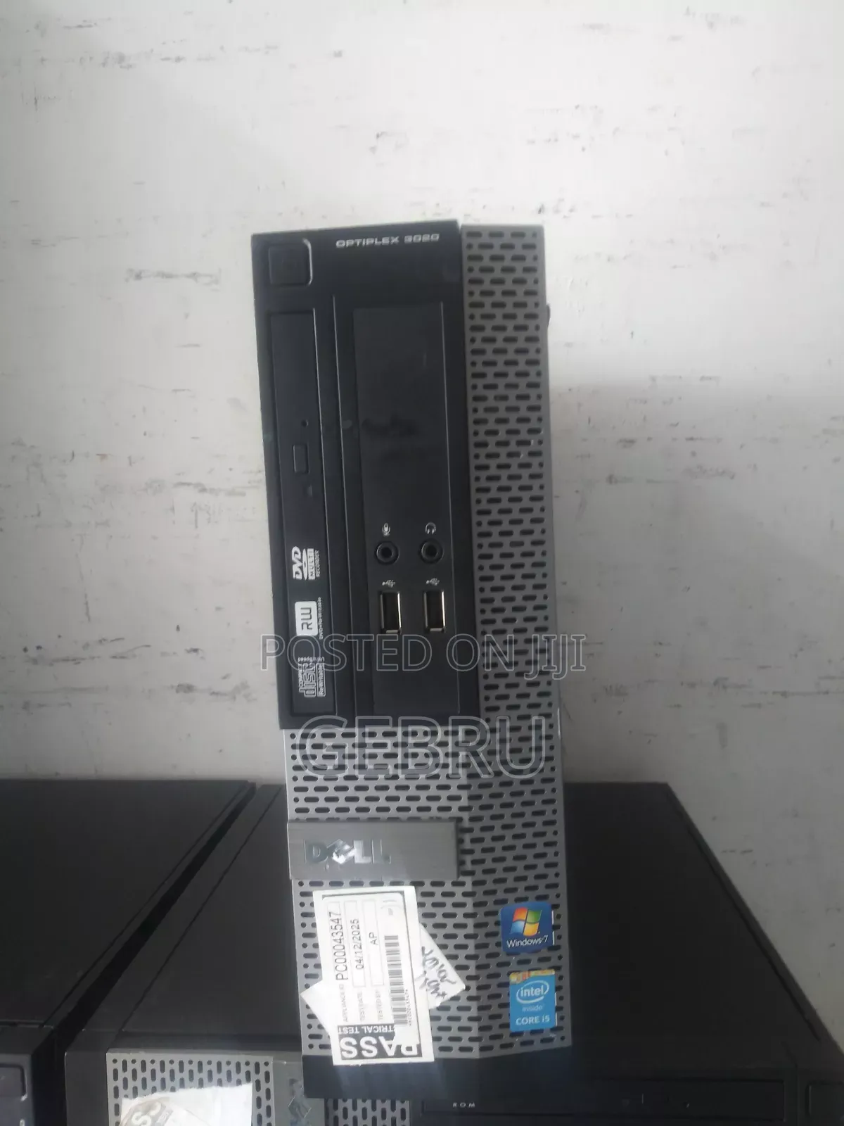 Desktop Computer Dell OptiPlex 3020 4GB Intel Core i5 HDD 500GB