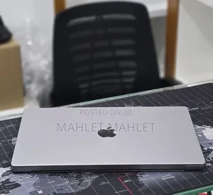 New Laptop Apple MacBook Pro 2023 M2 16GB Apple M2 SSD 512GB