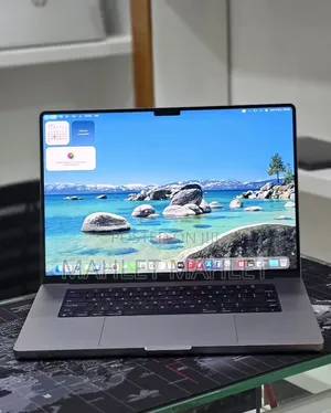 New Laptop Apple MacBook Pro 2023 M2 16GB Apple M2 SSD 512GB