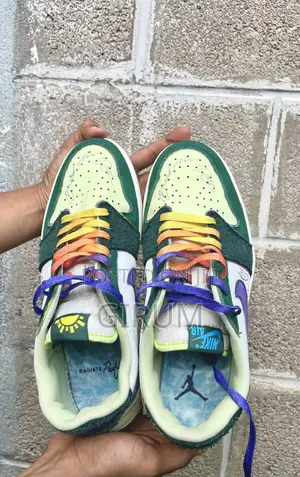 Air Jordan 1 Low Doernbecher