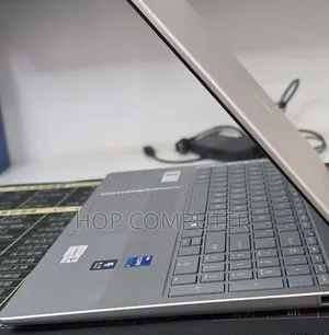 New Laptop HP Stream Notebook 16GB Intel Core i7 SSD 1T