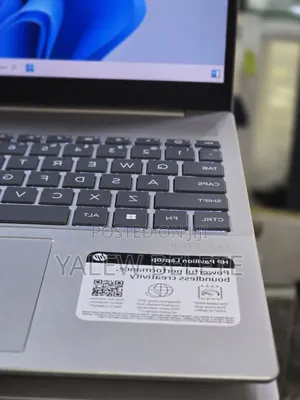 New Laptop HP Pavilion 15 8GB Intel Core Ultra 5 SSD 512GB