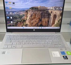 New Laptop HP Pavilion 14 16GB Intel Core i5 SSD 512GB