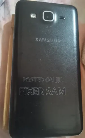 Samsung Galaxy On5 8 GB Black