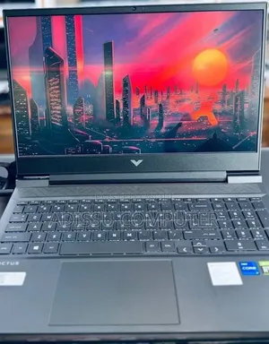 New Laptop HP Victus 16 16GB Intel Core i7 SSD 512GB