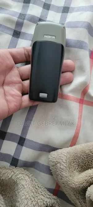 Nokia 1100 Gray