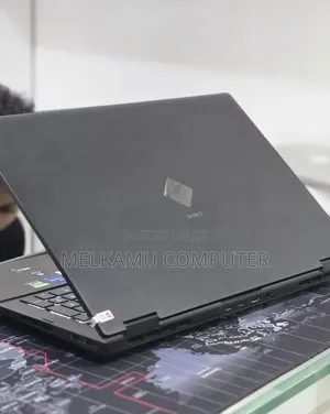 New Laptop HP Omen 16 16GB Intel Core i9 SSD 512GB
