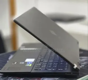 New Laptop HP Omen 16 16GB Intel Core i9 SSD 512GB