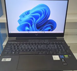 New Laptop HP Victus 16 16GB Intel Core i7 SSD 512GB