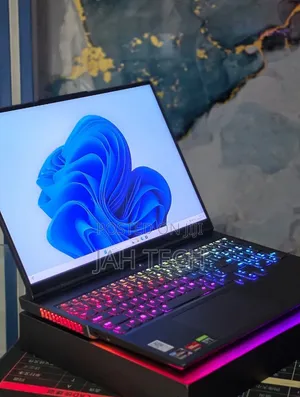 New Laptop Lenovo Legion 5 32GB AMD Ryzen 9 SSD 1T
