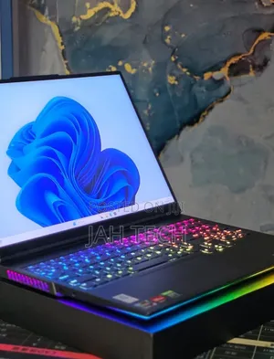 New Laptop Lenovo Legion 5 32GB AMD Ryzen 9 SSD 1T