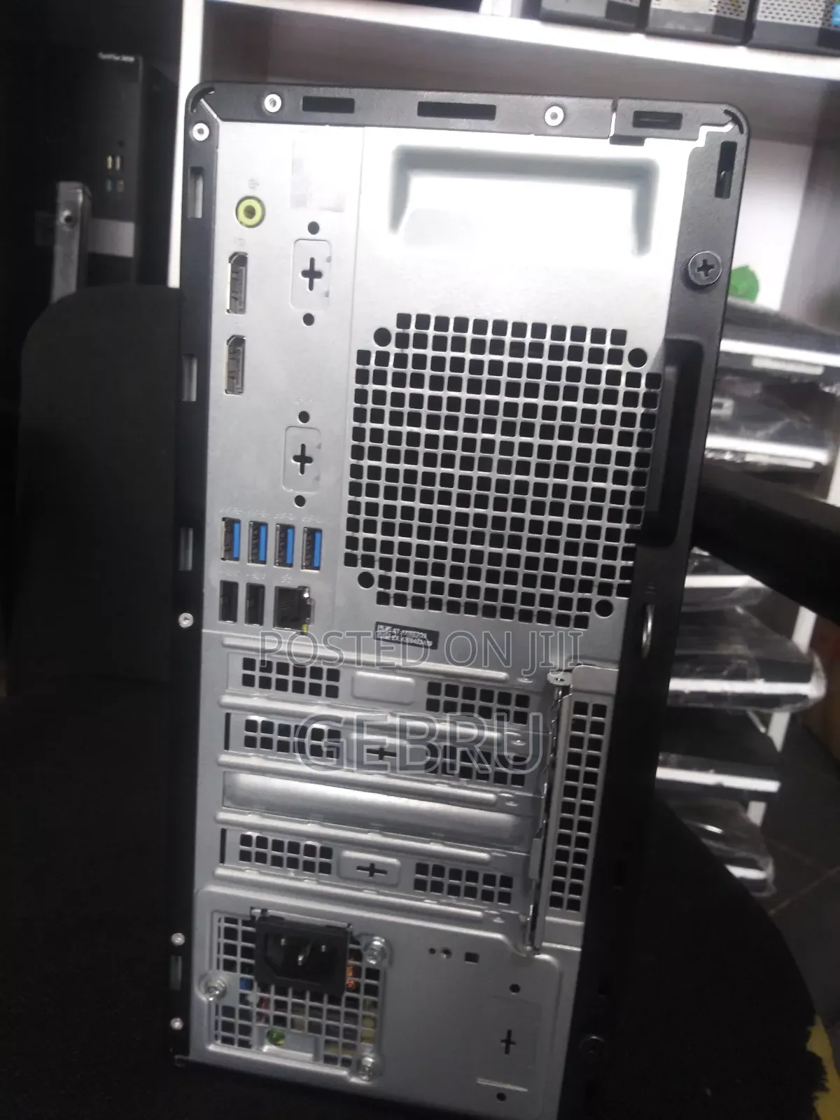 Desktop Computer Dell OptiPlex 3090 8GB Intel Core i5 SSD 500GB