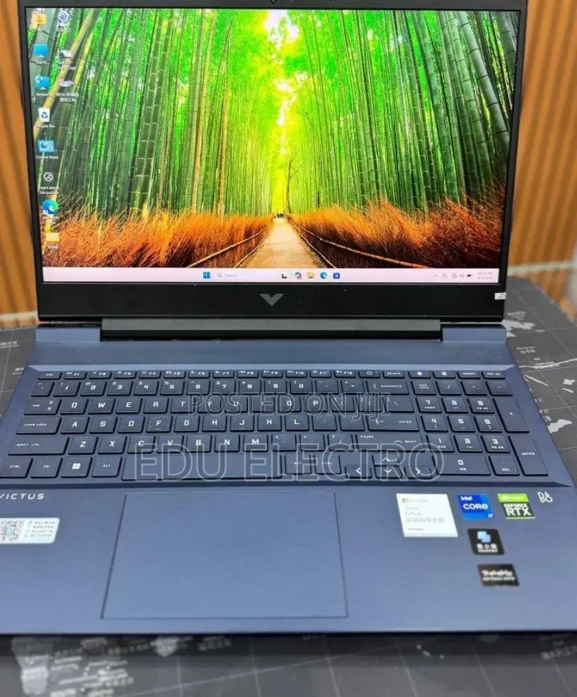 New Laptop HP Victus 16 16GB Intel Core i7 SSD 512GB