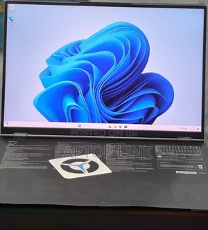 New Laptop Lenovo Legion 9 32GB AMD Ryzen 9 SSD 1T