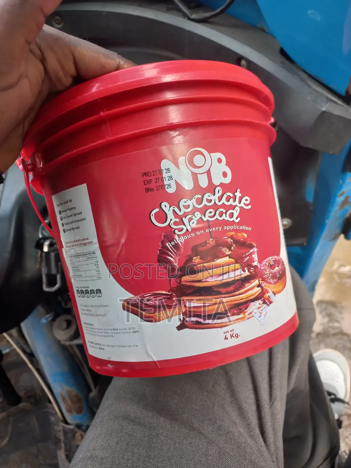 Chocolate ቸኮሌት
