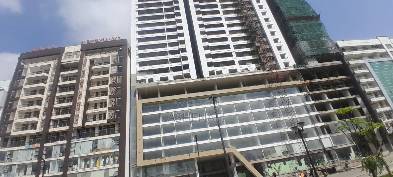 5bdrm Apartment in Dema Hope Real, Bole for sale