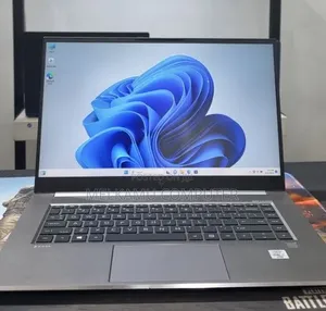 New Laptop HP Zbook Studio G7 32GB Intel Core i7 SSD 512GB