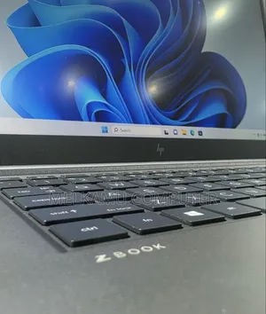 New Laptop HP Zbook Studio G7 32GB Intel Core i7 SSD 512GB