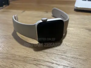 Apple Smart Watch SE 2nd Generation