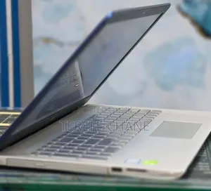 New Laptop HP Pavilion 15 12GB Intel Core i7 HDD 1T