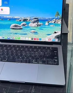 New Laptop Apple MacBook Pro 2021 M1 16GB Apple M1 Pro SSD 512GB